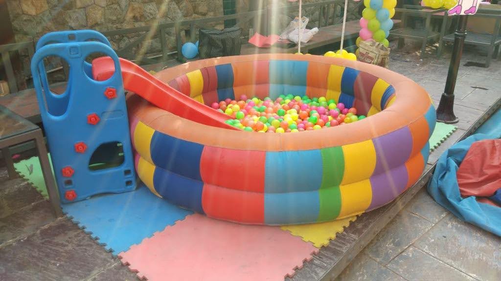  Ball pool in Bani Park
